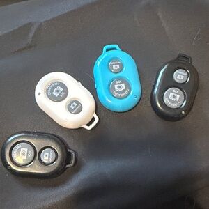 Wireless remote shutter for cellphones and tablets.
